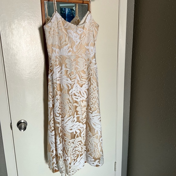 Dress the Population White Sequins Flare Dress, size L - Picture 2 of 4
